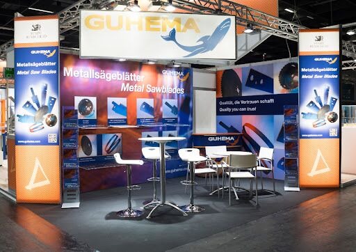 Messestand von GUHEMA mit Werbematerialien für Metallsägeblätter. Messestand von GUHEMA mit Werbematerialien für Metallsägeblätter.